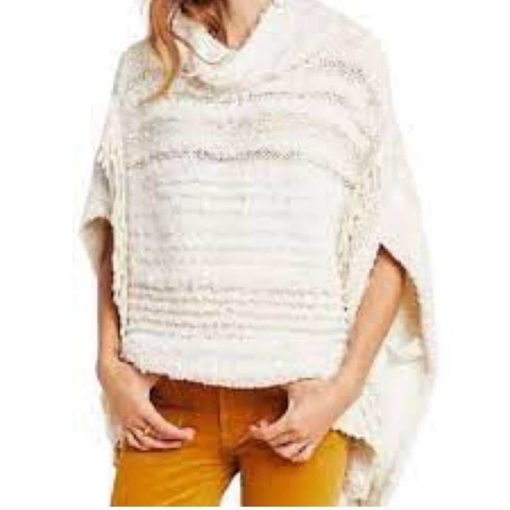 By Anthropologie Pancho turtleneck